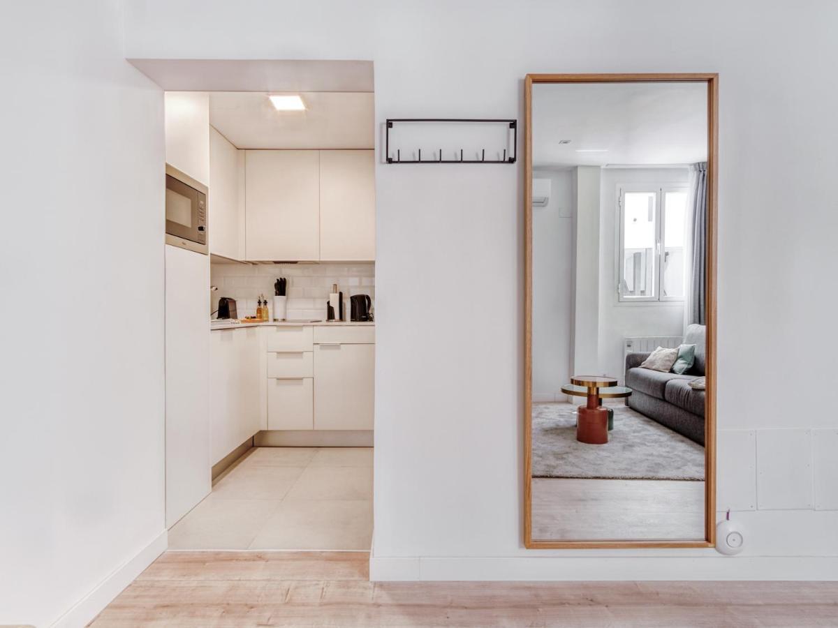 Limehome Madrid Calle Ave Maria - Estancia Temporal Εξωτερικό φωτογραφία